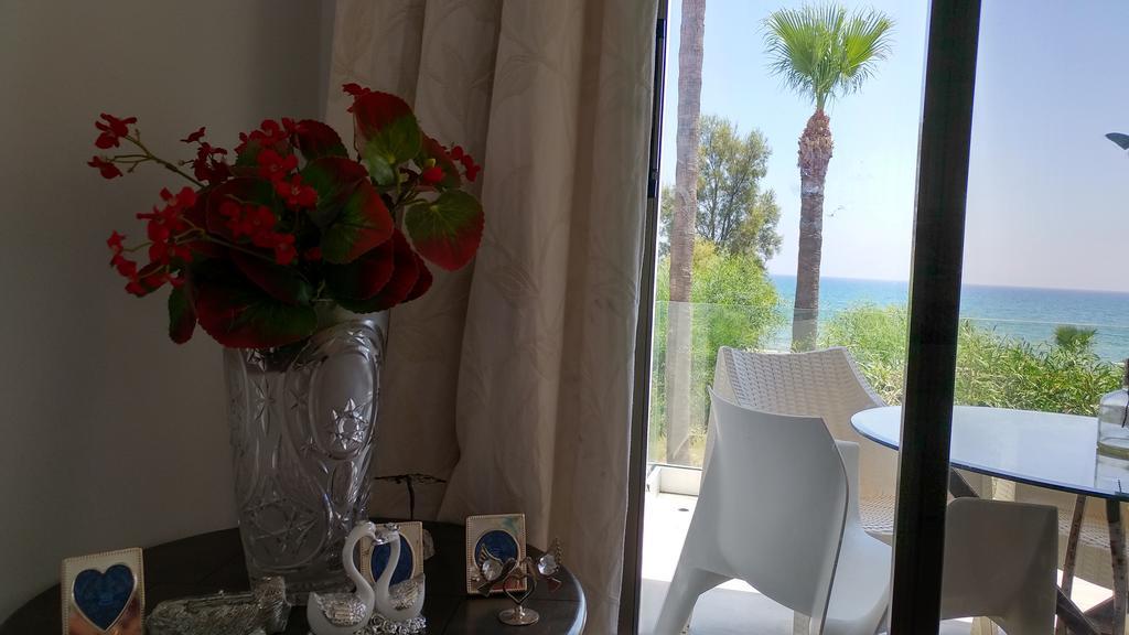 Sandy Beach Apartment 13 Voroklini Exteriér fotografie